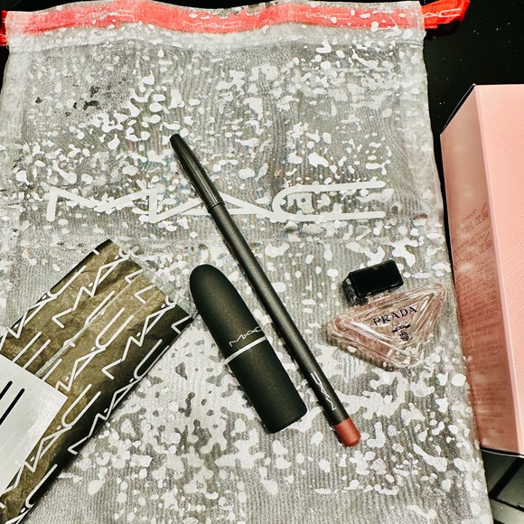 MAC Cosmetics Dervish Lip Liner Pencil Slush Now Power Kiss Lipstick Bundle - Picture 3 of 16